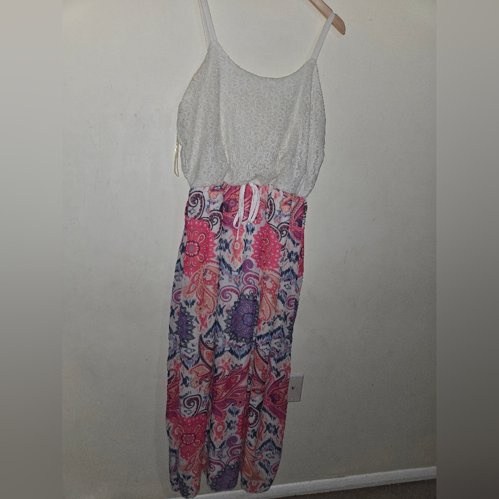 Women's Maxi Dress- Size XL 16-18